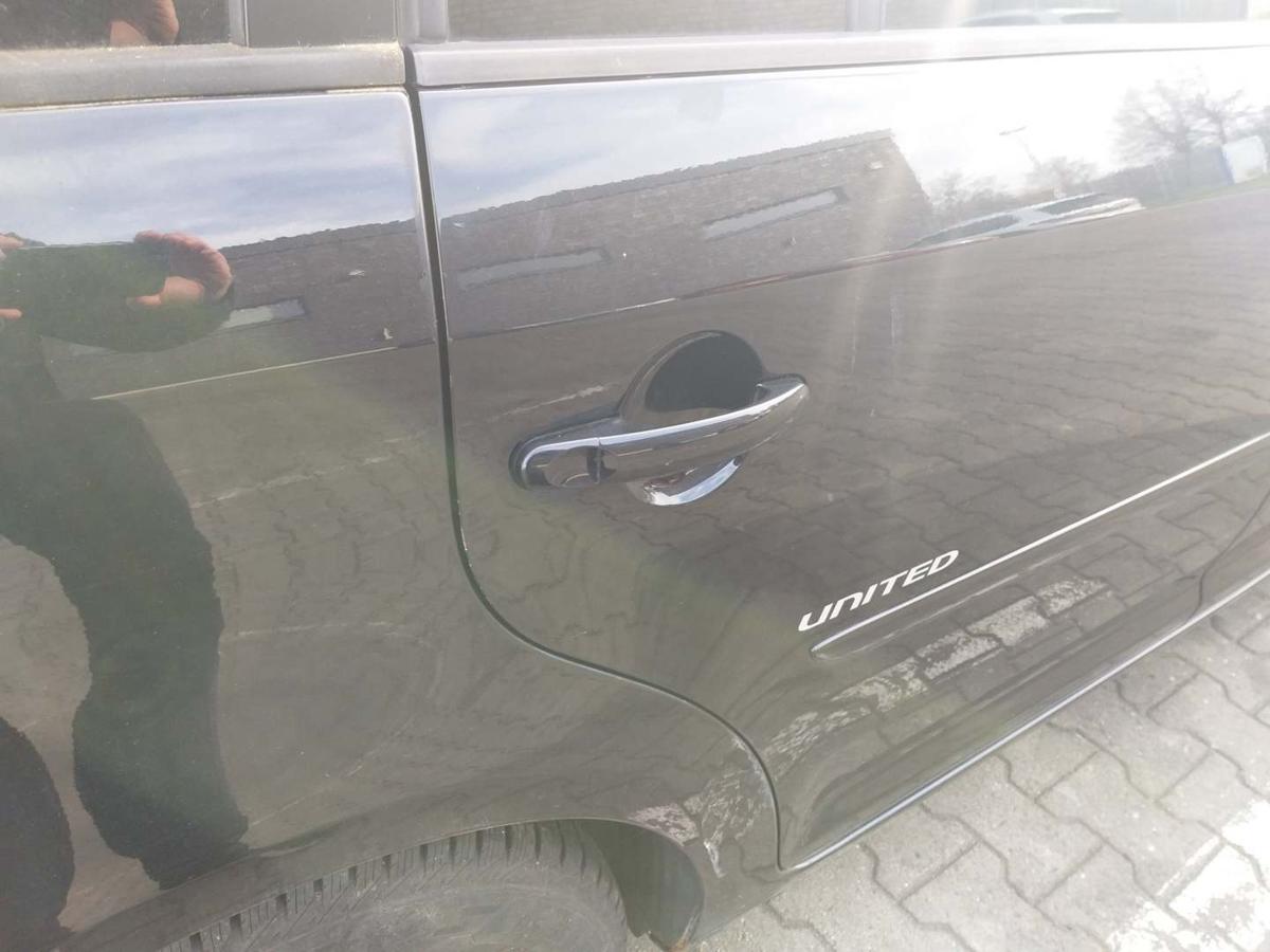 VW Touran 1T original T&uuml;r hinten rechts LC9X Deepblack Rohbau Bj.2008